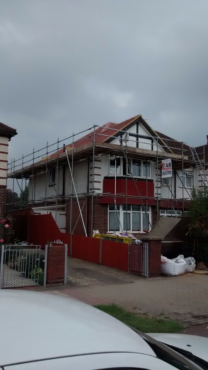 Builder: Image 8